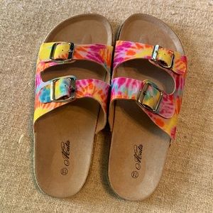NWT Mata Shoes Cardi Tie Dye Sandals Size 7.5